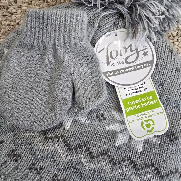 NWT Toby & Me Infant Pom Hat and Mitten Set - Picture 3 of 4